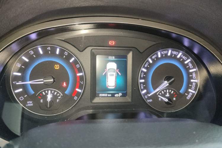 Used Haval H2 2018 1.5T Dual-Clutch Two-Wheel Drive Fashion Model China VI Standard Instrument Cluster