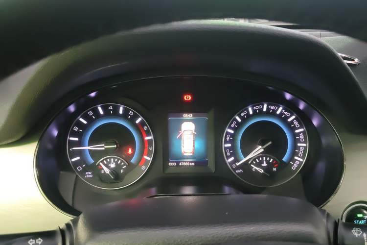 Used Haval H2 2018 Red-Label 1.5T Manual Two-Wheel Drive Luxury Model Instrument Cluster