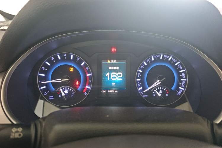 Used Haval H2 2018 Chuanxiang Edition Blue Badge 1.5T Manual Two-Wheel Drive Fashionable Model Instrument Cluster