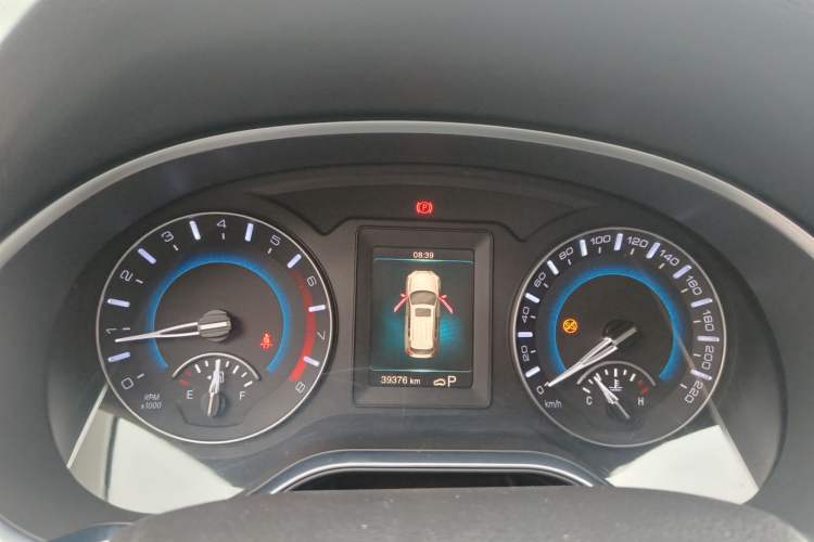 Used Haval H2 2018 Blue-Label 1.5T Dual-Clutch Two-Wheel-Drive Luxury Model Instrument Cluster