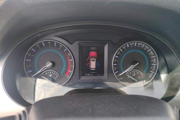 Used Haval H2 2018 1.5T Dual-Clutch Two-Wheel Drive Fashion Model China VI Standard Instrument Cluster