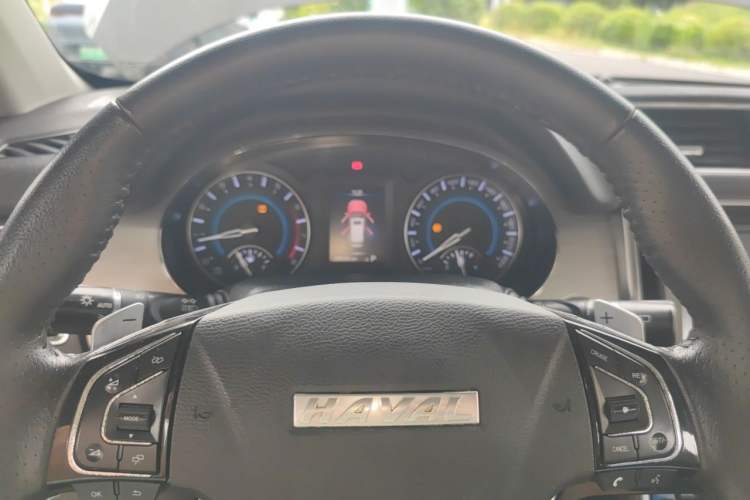 Used Haval H2 2018 Red-Label 1.5T Dual-Clutch Two-Wheel-Drive Luxury Model Instrument Cluster