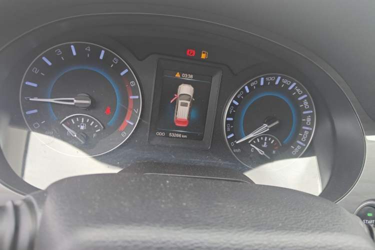 Used Haval H2 2018 Chuanxiang Edition Red Badge 1.5T Manual Two-Wheel Drive Fashionable Model Instrument Cluster