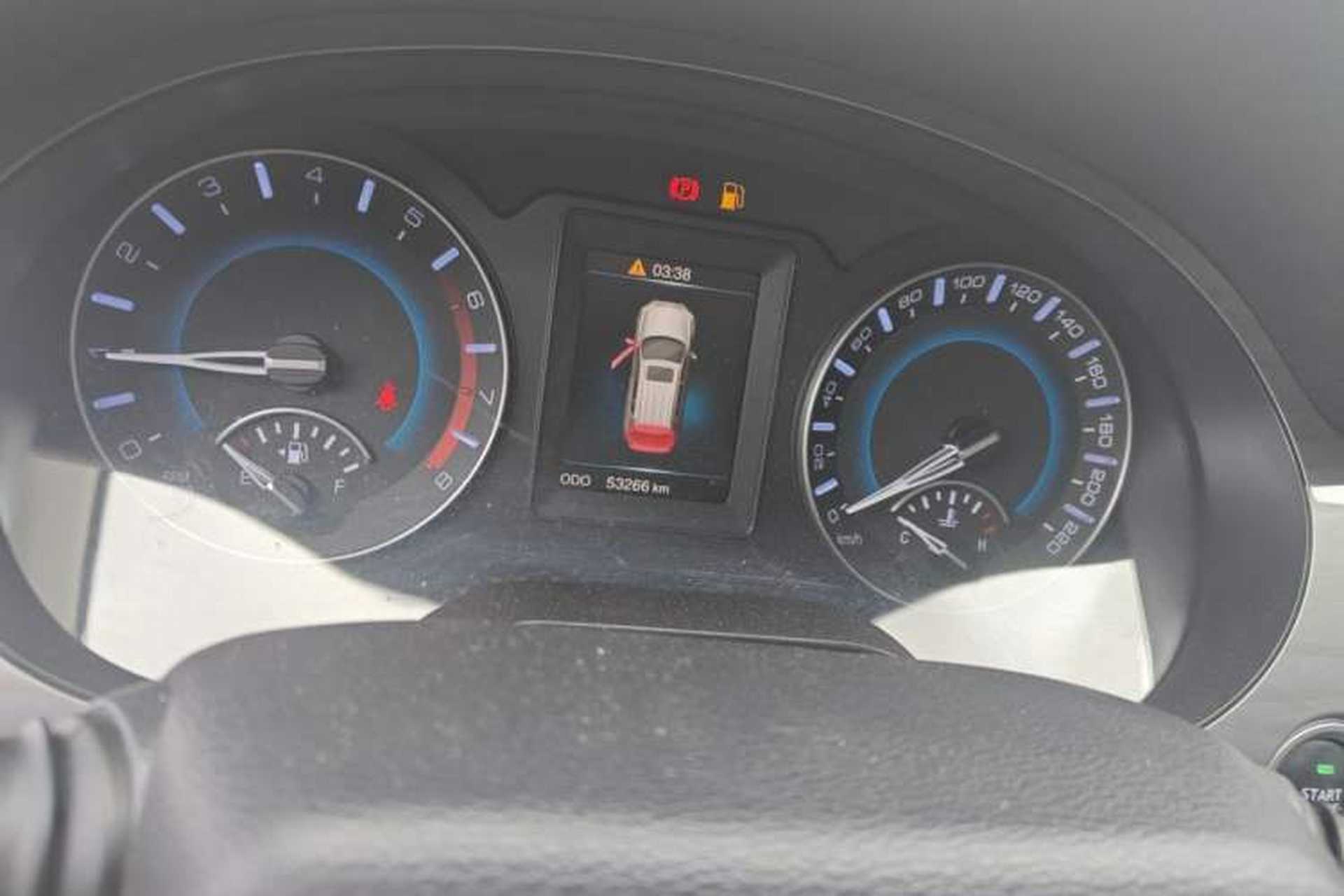 Used Haval H2 2018 Chuanxiang Edition Red Badge 1.5T Manual Two-Wheel Drive Fashionable Model Instrument Cluster