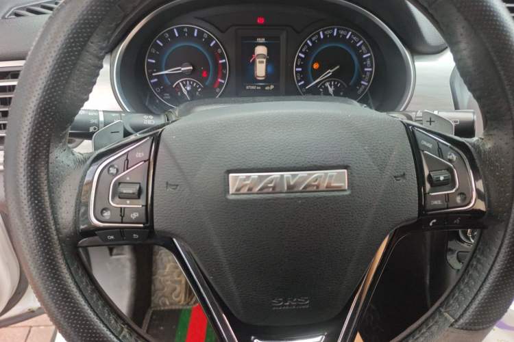 Used Haval H2 2018 Blue-Label 1.5T Dual-Clutch Two-Wheel-Drive Luxury Model Instrument Cluster