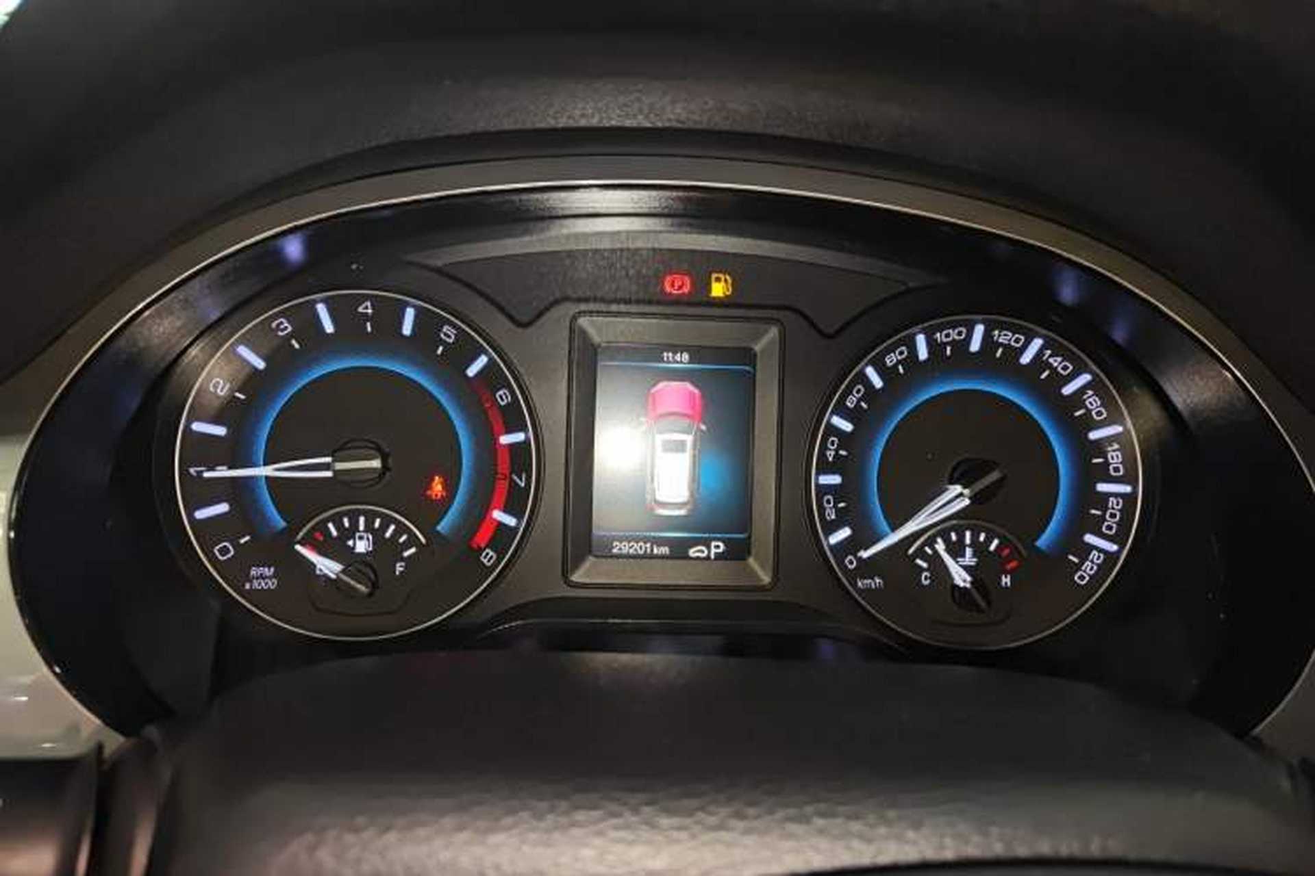 Used Haval H2 2018 1.5T Dual-Clutch Two-Wheel Drive Fashion Model China VI Standard Instrument Cluster
