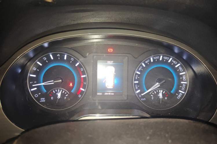 Used Haval H2 2018 Red-Label 1.5T Manual Two-Wheel Drive Elite Model Instrument Cluster