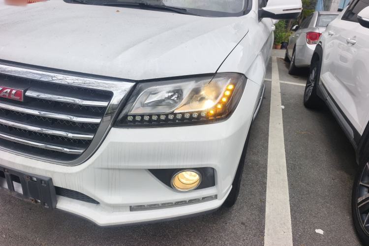 Used Haval H2 2018 Red-Label 1.5T Manual Two-Wheel Drive Elite Model Left Front Headlight