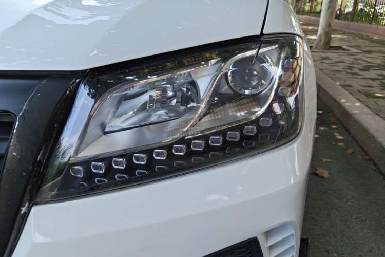 Used Haval H2 2018 Chuanxiang Edition 1.5T Manual Two-Wheel Drive Fashion Model China V Standard Left Front Headlight