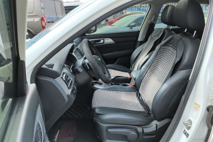 Used Haval H2 2018 1.5T Dual-Clutch Two-Wheel Drive Fashion Model China VI Standard Left Front Seat