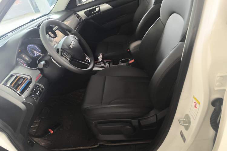 Used Haval H2 2018 Chuanxiang Edition Blue Badge 1.5T Dual-Clutch Two-Wheel Drive Fashionable Model Left Front Seat