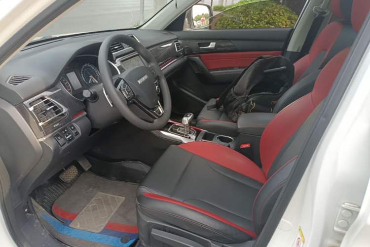 Used Haval H2 2018 1.5T Dual-Clutch Two-Wheel Drive Fashion Model China VI Standard Left Front Seat
