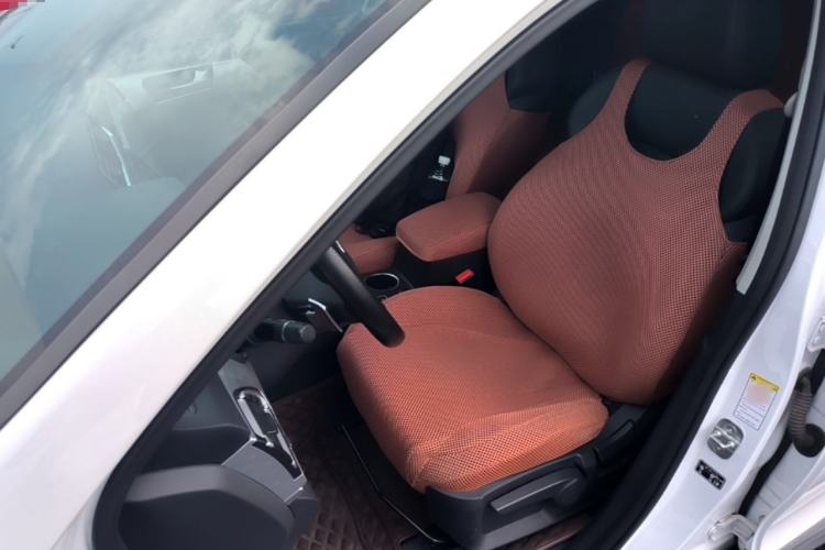 Used Haval H2 2018 Chuanxiang Edition Blue Badge 1.5T Dual-Clutch Two-Wheel Drive Fashionable Model Left Front Seat