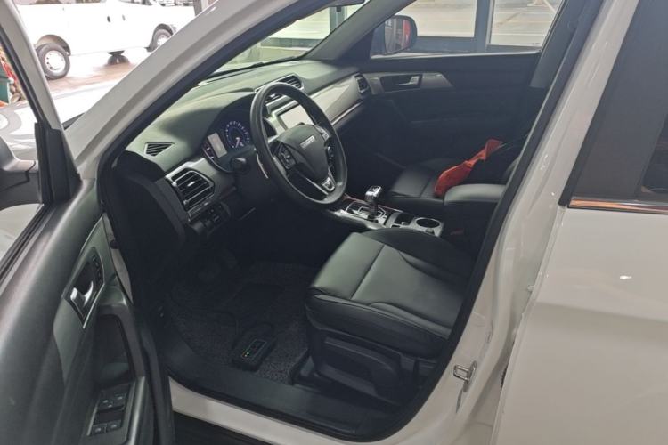 Used Haval H2 2018 1.5T Dual-Clutch Two-Wheel Drive Fashion Model China VI Standard Left Front Seat