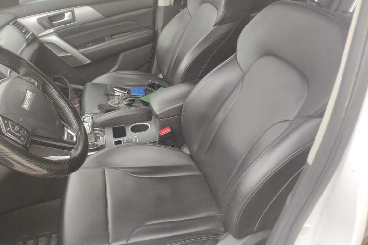 Used Haval H2 2018 Red-Label 1.5T Dual-Clutch Two-Wheel-Drive Elite Model Left Front Seat