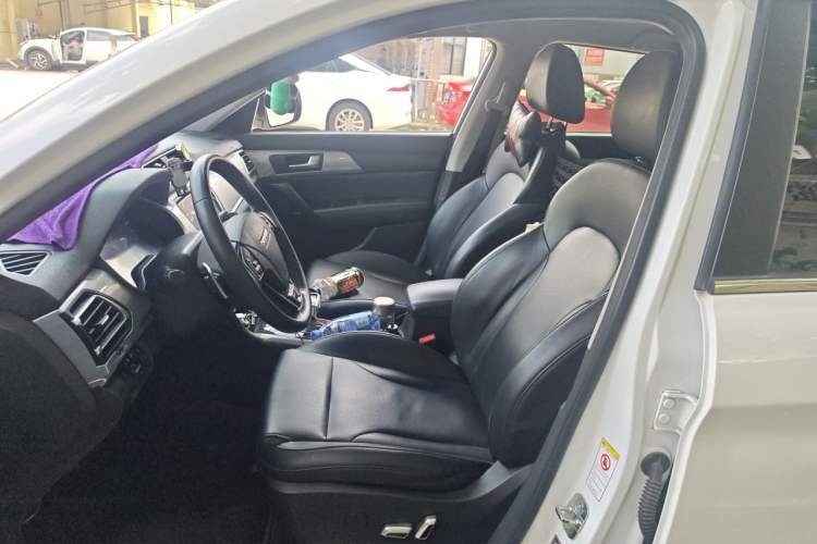 Used Haval H2 2018 Chuanxiang Edition Blue Badge 1.5T Dual-Clutch Two-Wheel Drive ZhiShang Model Left Front Seat