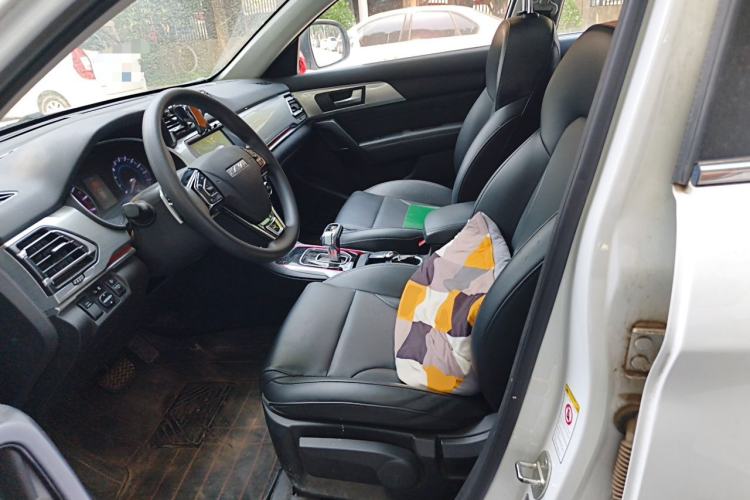 Used Haval H2 2018 1.5T Dual-Clutch Two-Wheel Drive Fashion Model China VI Standard Left Front Seat