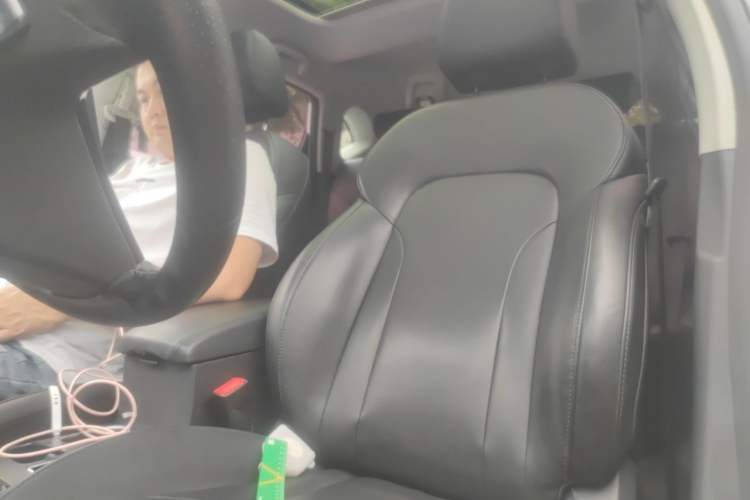 Used Haval H2 2018 Red-Label 1.5T Dual-Clutch Two-Wheel-Drive Luxury Model Left Front Seat