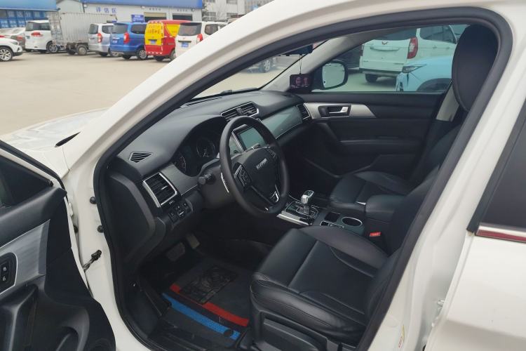 Used Haval H2 2018 Chuanxiang Edition Red Badge 1.5T Dual-Clutch Two-Wheel Drive Fashionable Model Left Front Seat