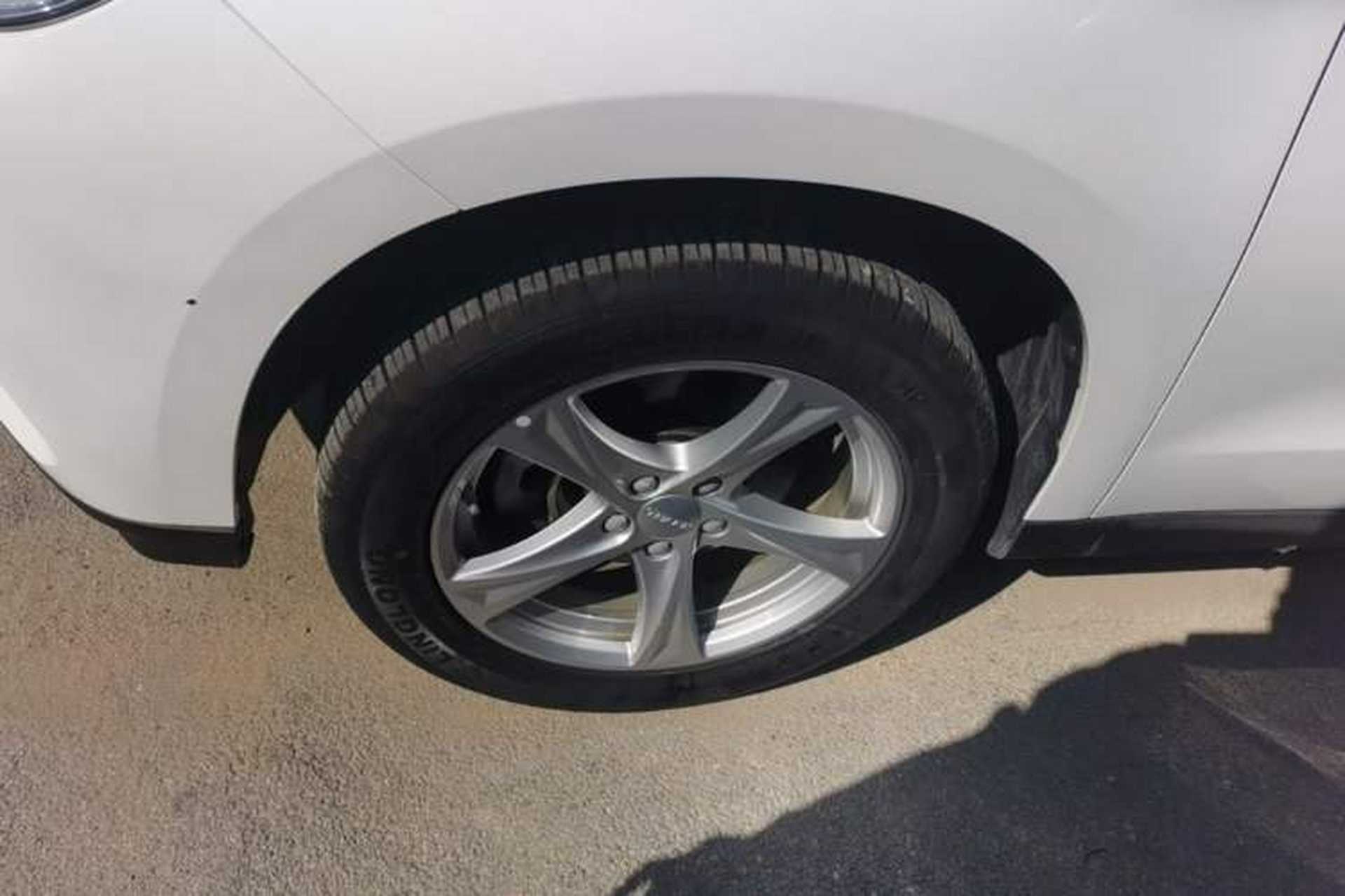 Used Haval H2 2018 Chuanxiang Edition Blue Badge 1.5T Manual Two-Wheel Drive Fashionable Model Left Front Wheel Hub