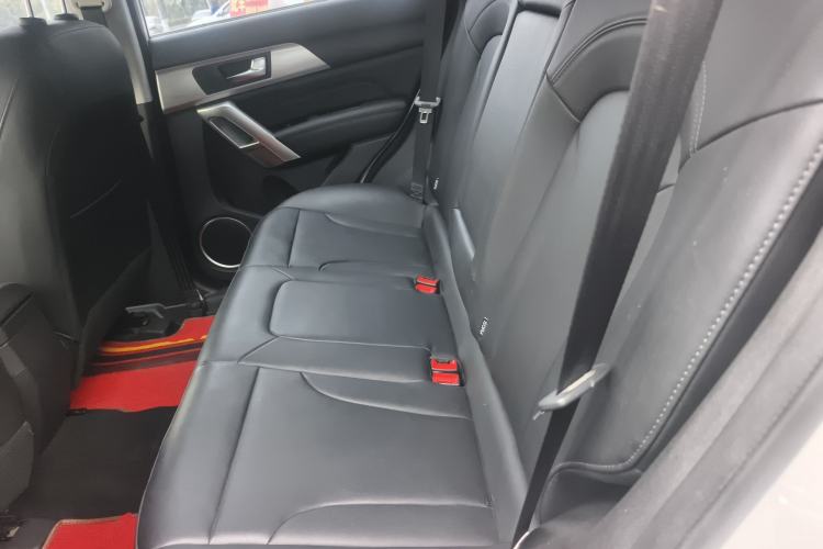 Used Haval H2 2018 Red-Label 1.5T Manual Two-Wheel Drive Elite Model Left Rear Seat