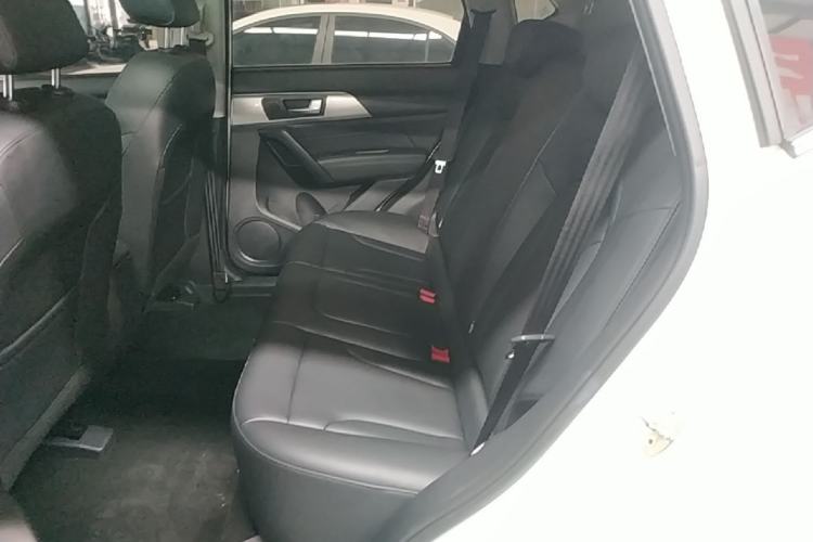 Used Haval H2 2018 1.5T Dual-Clutch Two-Wheel Drive Fashion Model China VI Standard Left Rear Seat