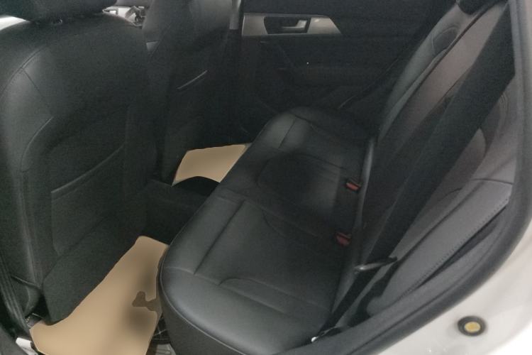 Used Haval H2 2018 1.5T Dual-Clutch Two-Wheel Drive Fashion Model China VI Standard Left Rear Seat