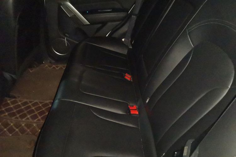 Used Haval H2 2018 Red-Label 1.5T Dual-Clutch Two-Wheel-Drive Luxury Model Left Rear Seat