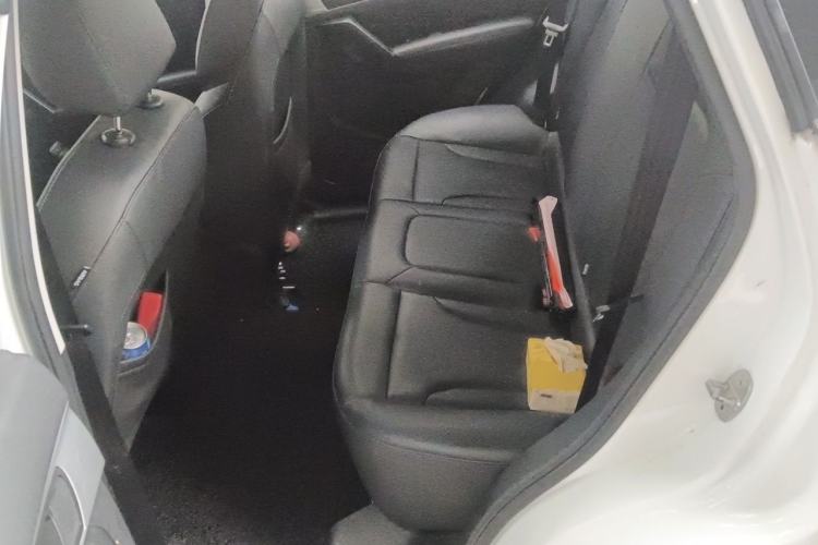 Used Haval H2 2018 1.5T Dual-Clutch Two-Wheel Drive ZhiShang Model China VI Standard Left Rear Seat