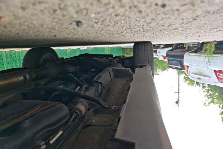 Used Haval H2 2018 Red-Label 1.5T Dual-Clutch Two-Wheel-Drive Elite Model Left Side Sill