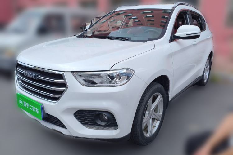 Used Haval H2 2018 1.5T Dual-Clutch Two-Wheel Drive Fashion Model China VI Standard Guazi used car, China used car export, Used car for sale, Used cars, Cheapest cars for sale
