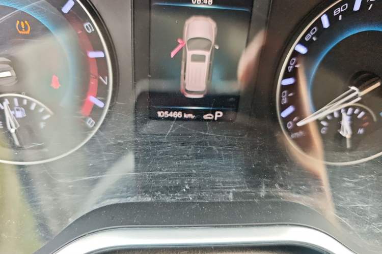 Used Haval H2 2018 Chuanxiang Edition Blue Badge 1.5T Dual-Clutch Two-Wheel Drive ZhiShang Model Odometer Close Up