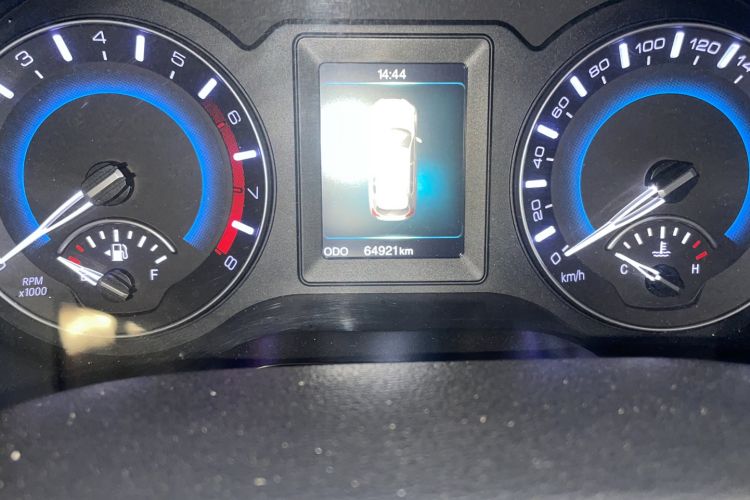Used Haval H2 2018 Red-Label 1.5T Manual Two-Wheel Drive Elite Model Odometer Close Up