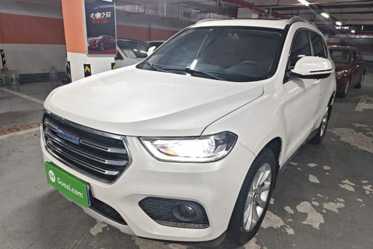 Used Haval H2 2018 Blue-Label 1.5T Dual-Clutch Two-Wheel-Drive Luxury Model Guazi used car, China used car export, Used car for sale, Used cars, Cheapest cars for sale