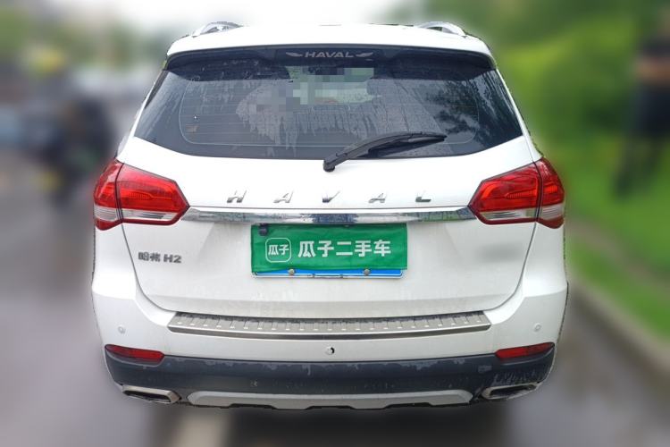 Used Haval H2 2018 Chuanxiang Edition 1.5T Manual Two-Wheel Drive Fashion Model China V Standard Rear