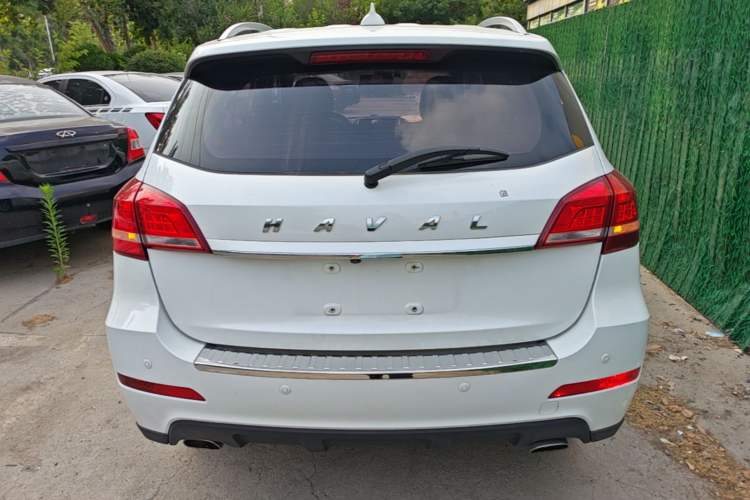 Used Haval H2 2018 Red-Label 1.5T Dual-Clutch Two-Wheel-Drive Elite Model Rear