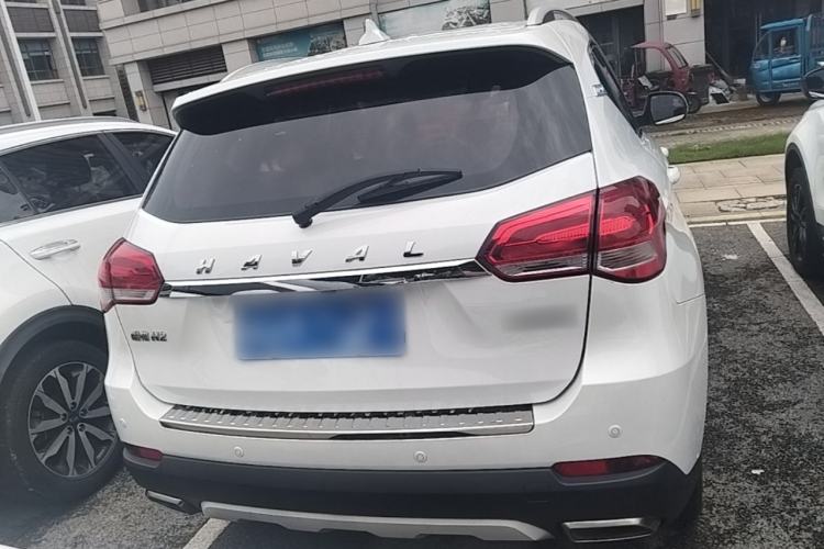 Used Haval H2 2018 Blue-Label 1.5T Dual-Clutch Two-Wheel-Drive Luxury Model Rear