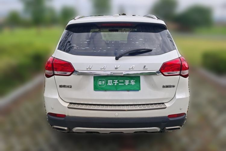 Used Haval H2 2018 Chuanxiang Edition Blue Badge 1.5T Dual-Clutch Two-Wheel Drive ZhiShang Model Rear
