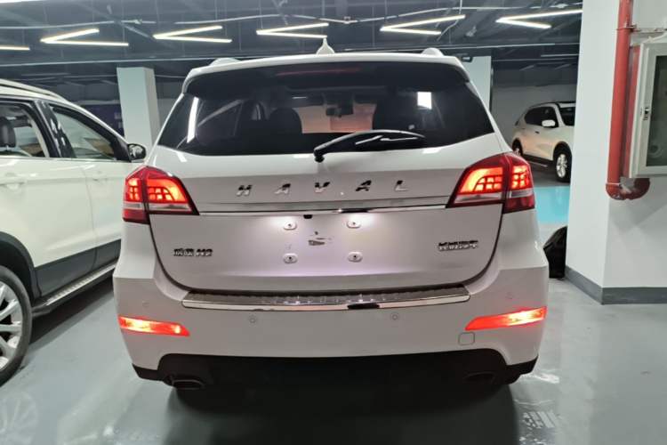 Used Haval H2 2018 Red-Label 1.5T Manual Two-Wheel Drive Luxury Model Rear