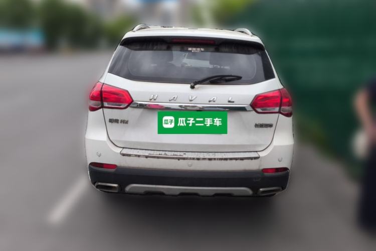 Used Haval H2 2018 Chuanxiang Edition Blue Badge 1.5T Dual-Clutch Two-Wheel Drive ZhiShang Model Rear