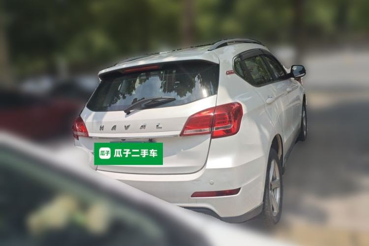 Used Haval H2 2018 Chuanxiang Edition 1.5T Dual-Clutch Two-Wheel Drive ZhiShang Model China V Standard Rear