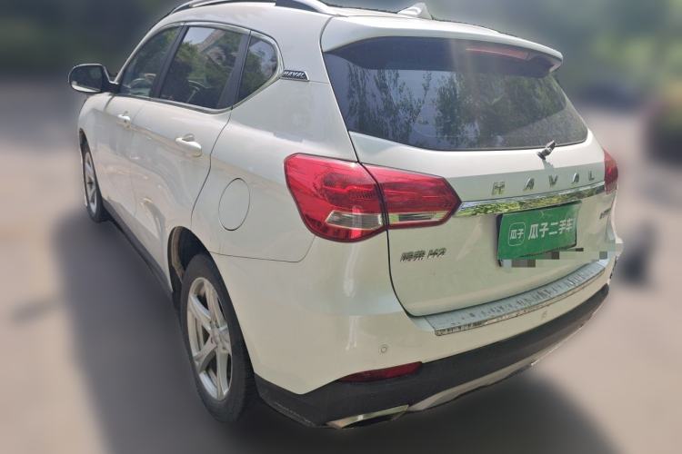Used Haval H2 2018 Chuanxiang Edition 1.5T Manual Two-Wheel Drive Fashion Model China V Standard Rear Left 45 Deg