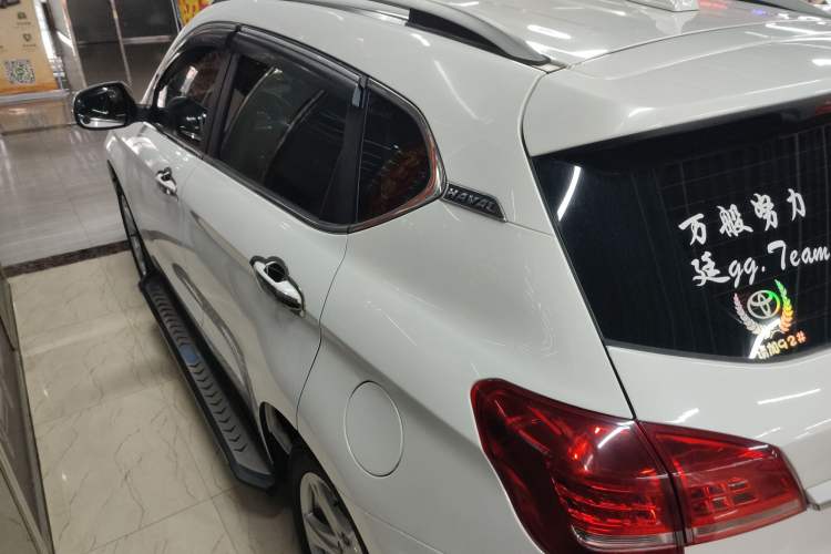 Used Haval H2 2018 1.5T Dual-Clutch Two-Wheel Drive Fashion Model China VI Standard Rear Left 45 Deg