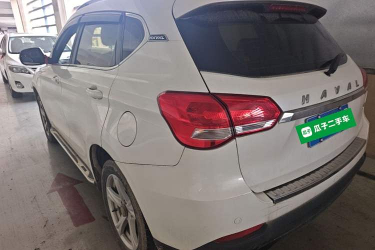 Used Haval H2 2018 Chuanxiang Edition Blue Badge 1.5T Manual Two-Wheel Drive Fashionable Model Rear Left 45 Deg