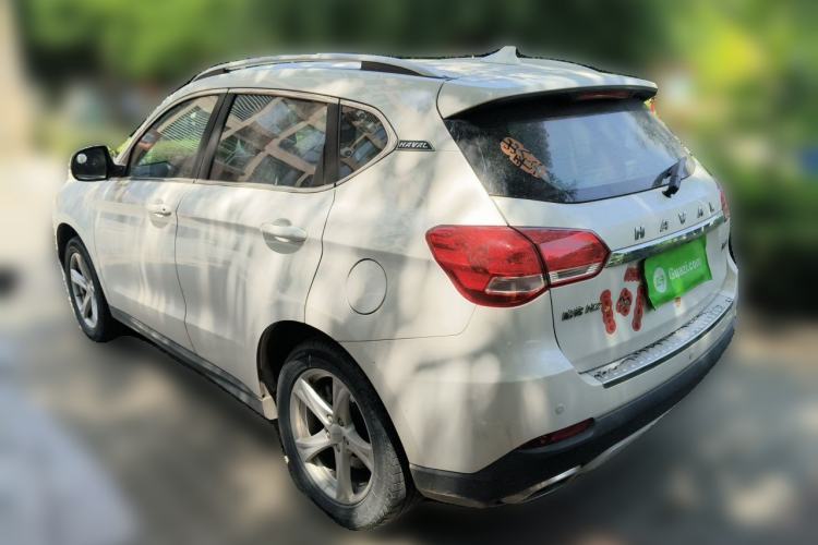Used Haval H2 2018 Chuanxiang Edition Blue Badge 1.5T Manual Two-Wheel Drive Fashionable Model Rear Left 45 Deg