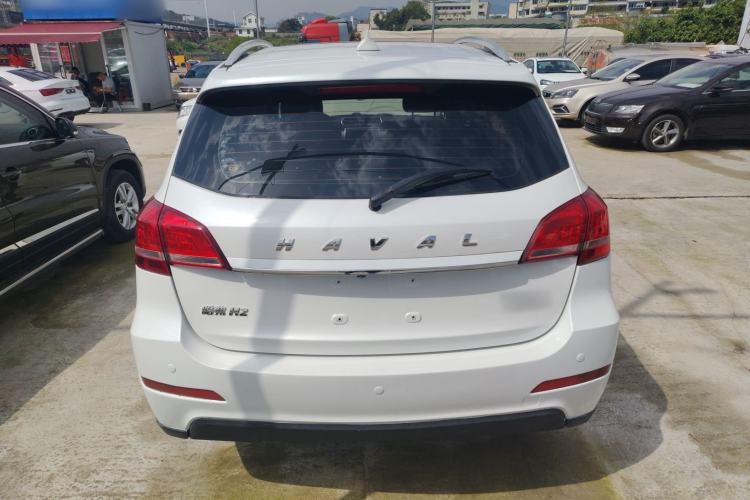 Used Haval H2 2018 1.5T Dual-Clutch Two-Wheel Drive Fashion Model China VI Standard Rear