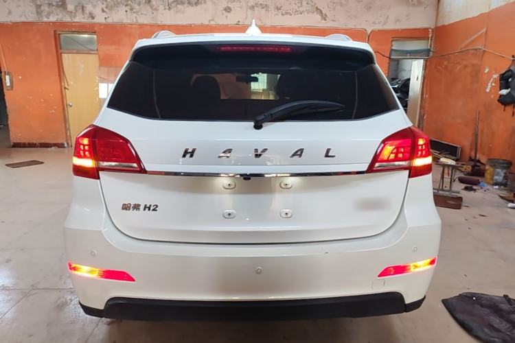 Used Haval H2 2018 1.5T Dual-Clutch Two-Wheel Drive Fashion Model China VI Standard Rear