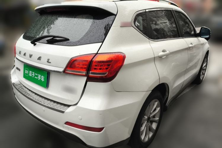 Used Haval H2 2018 Red-Label 1.5T Manual Two-Wheel Drive Elite Model Rear Right 45 Deg