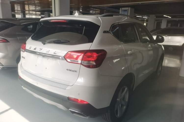 Used Haval H2 2018 1.5T Dual-Clutch Two-Wheel Drive Fashion Model China VI Standard Rear Right 45 Deg
