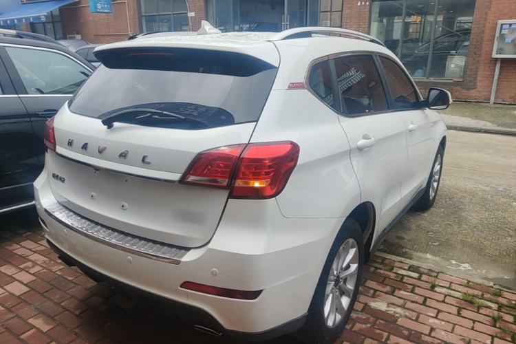 Used Haval H2 2018 Red-Label 1.5T Dual-Clutch Two-Wheel-Drive Elite Model Rear Right 45 Deg